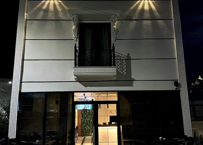 Hotel Empire Of Martin